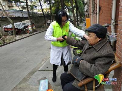 青白江家庭醫(yī)生團隊 58支健康守護隊，貼心服務暖萬家